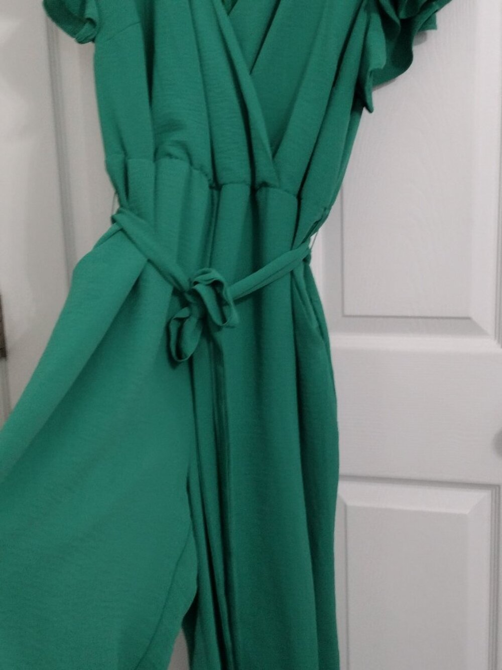 MSK Emerald Green Wide Leg Jumpsuit 1X Flutter Sleeve Belted Stretch Jumpsuit - Picture 4 of 11